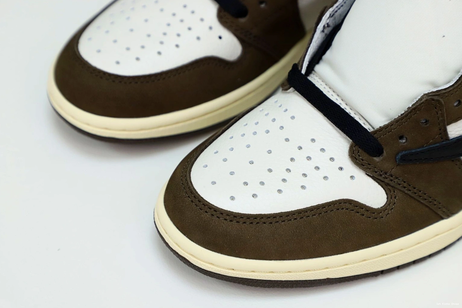 1st Kicks HIGH RETRO Popular SCOTT 1989 AIR TRAVIS JORDAN OG Kimikick 1 'MOCHA' X 1106